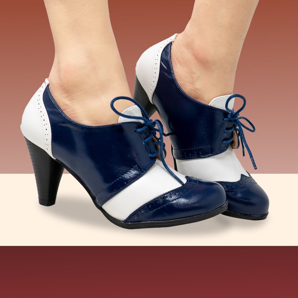 Chase & Chloe Dora-5 Women's Classic Lace Up Kitten Mid-Heel Round Toe Oxfords